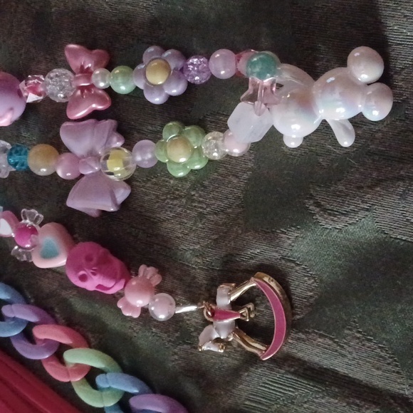 Hello Kitty Large Dangler/Keychain - Picture 4 of 10